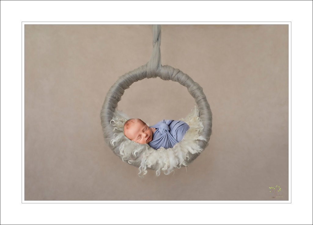 Best Seattle newborn photographer